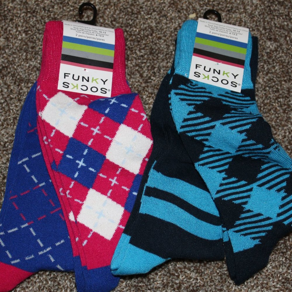 NWT lot 2 Funky Socks 2 pr. each Geometric blue red OS 4 total